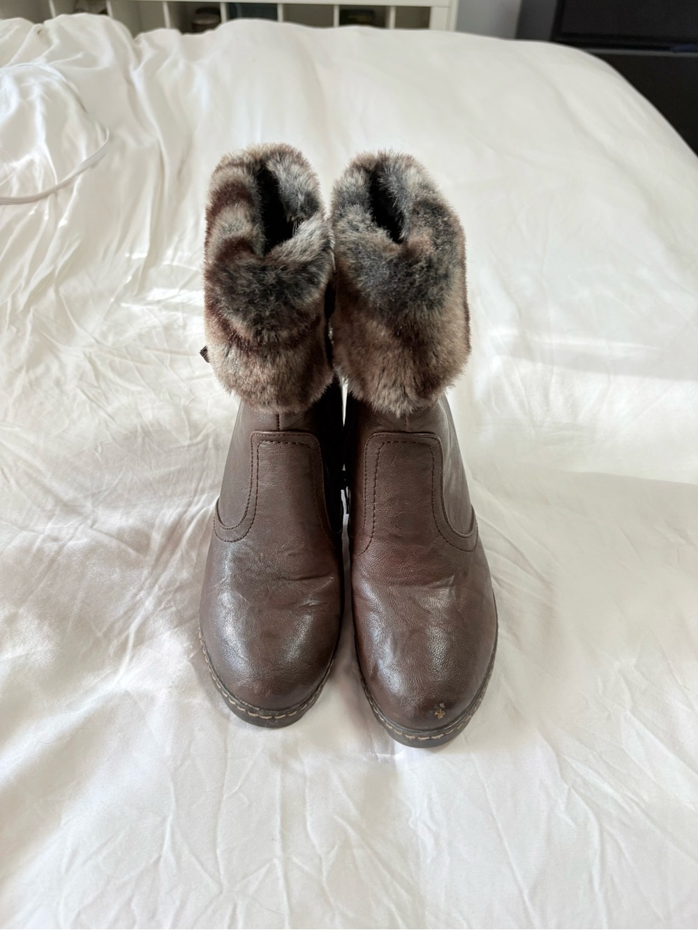 SL Fashions Brown Faux Fur Cuff Heeled Ankle Boots - Picture 3 of 5